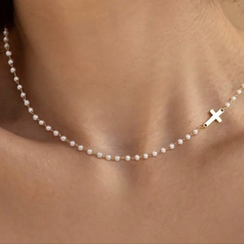 Elegant Gold Cross Pearl Necklace